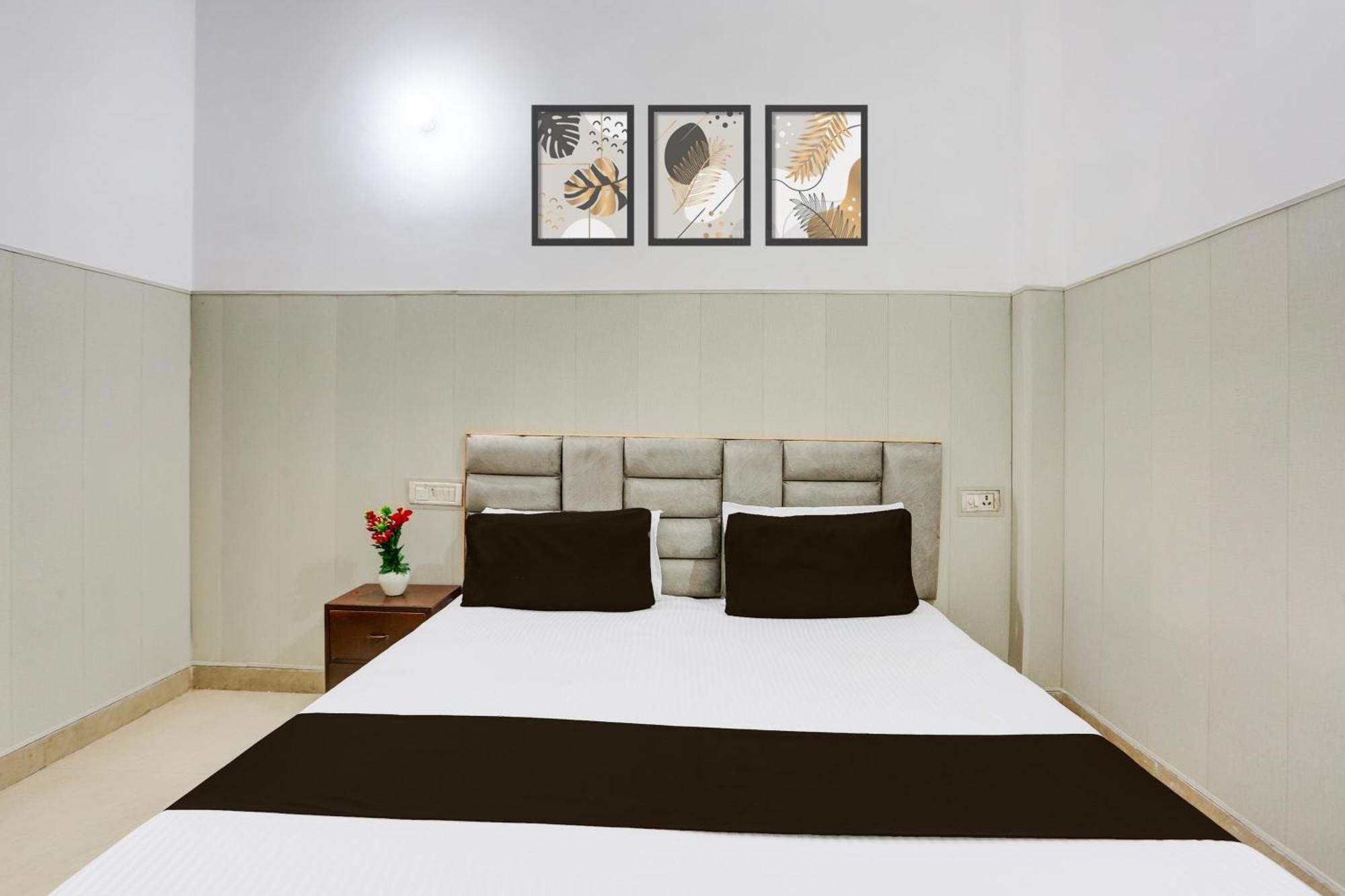 Hotel O Vk Palace Agra  Ngoại thất bức ảnh