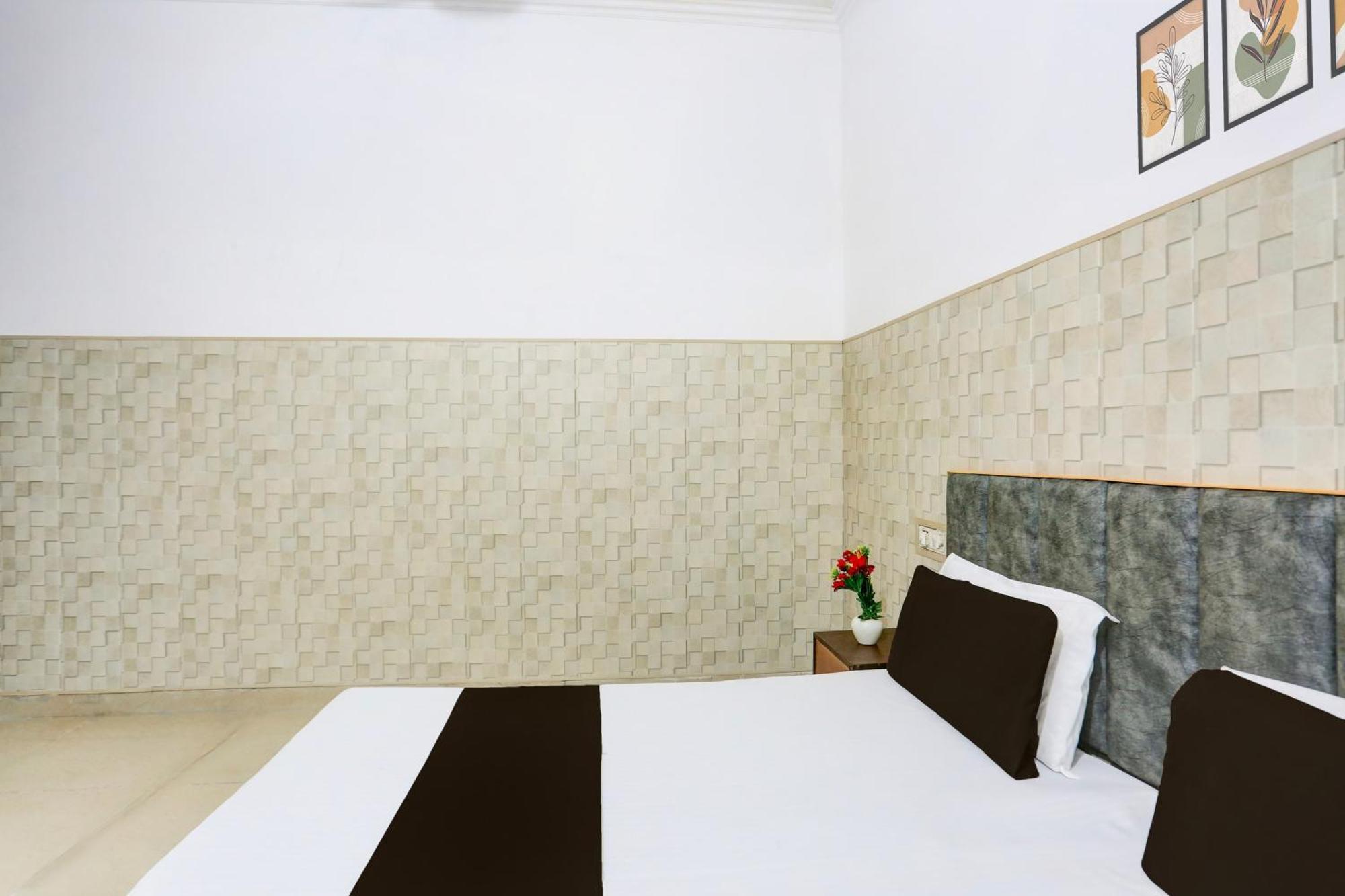 Hotel O Vk Palace Agra  Ngoại thất bức ảnh